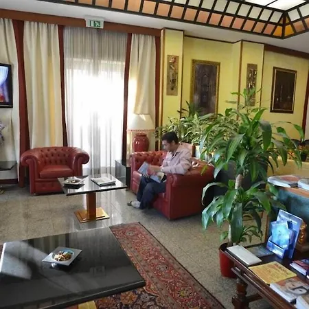 La Superba Hotel Génova