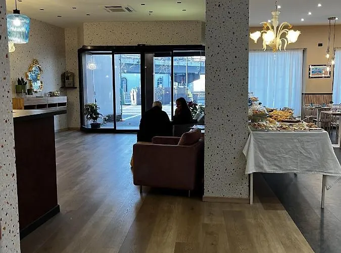 Hotel La Superba Janov