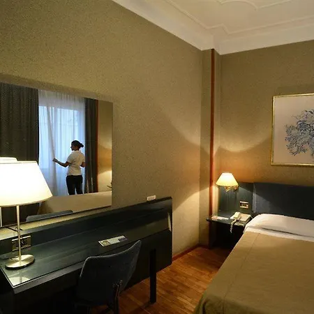 La Superba 3* ג'נובה